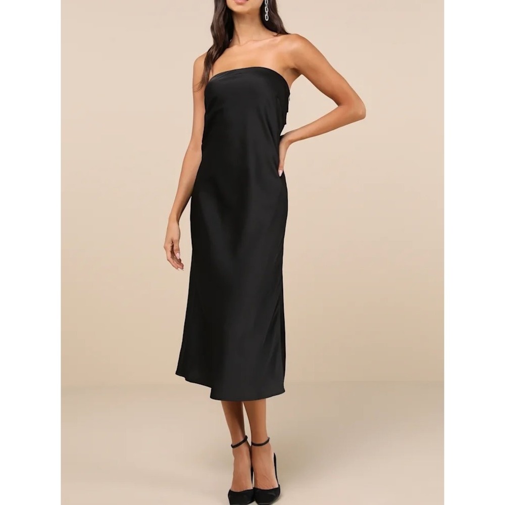NWT Lulus Effortless Bliss Black Satin Strapless Cowl Back Midi Dress Size L